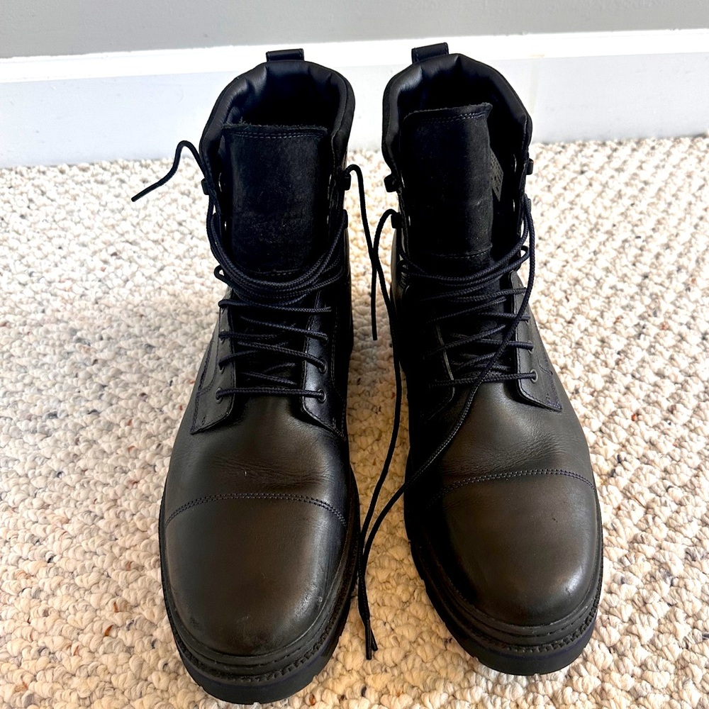 Timberland Men’s Black Leather Boots Size 13